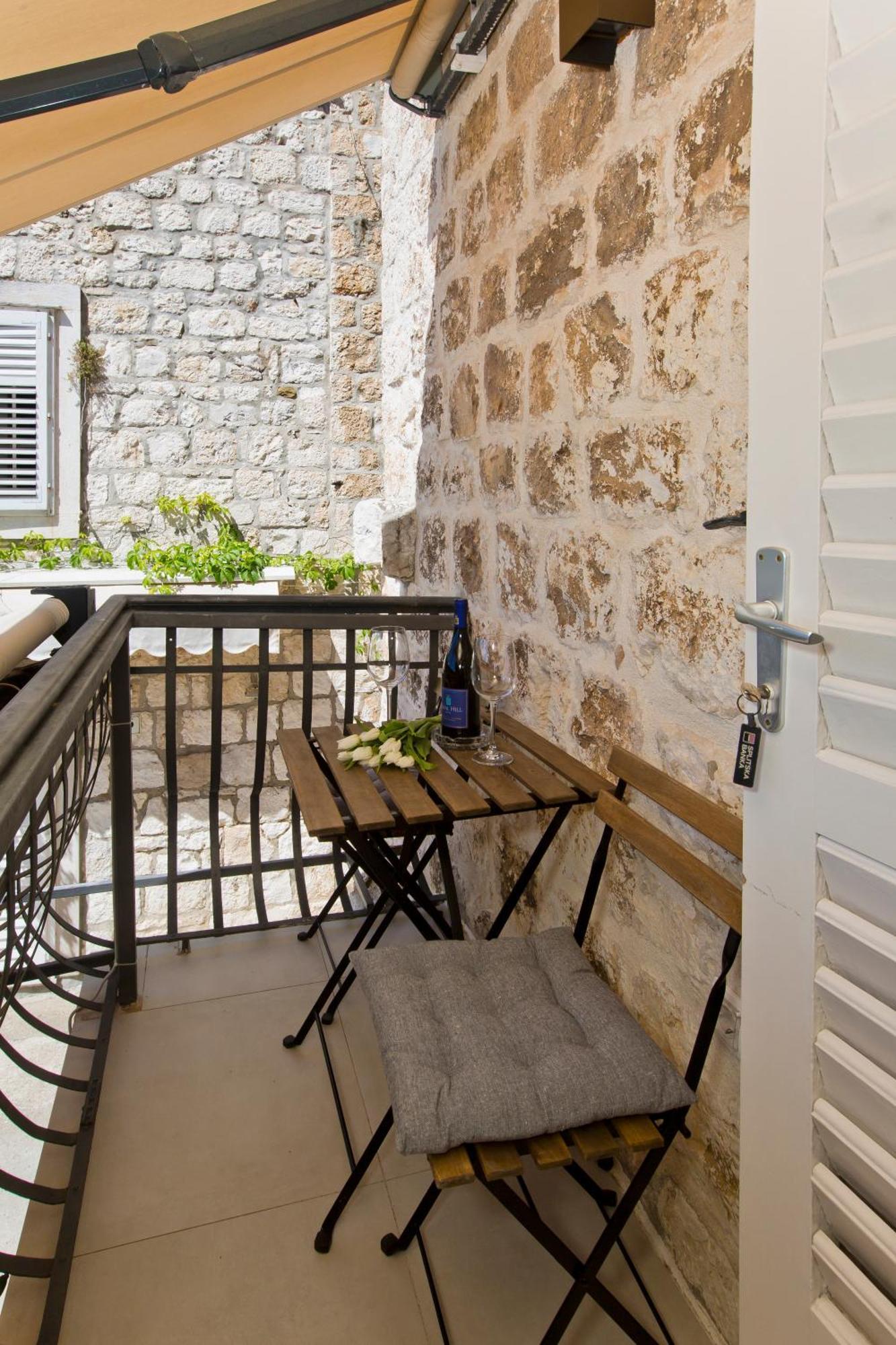 Riva Yacht Hvar Town Apartment Esterno foto